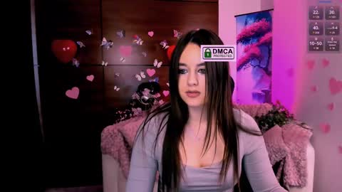 Snapshot of rozmary_ket chatting on 02-20-25, 12:36 Im Rozmary nice to meet you 3 online show from 02-20-25, 12:36