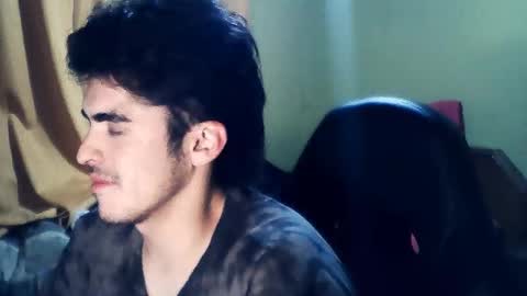 rpaulo25 online show from 11-17-25, 01:22