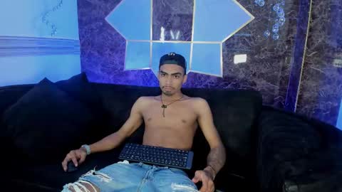 POOL online show from 02-17-26, 08:04