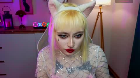 Rraffaellka online show from 04-28-26, 10:26