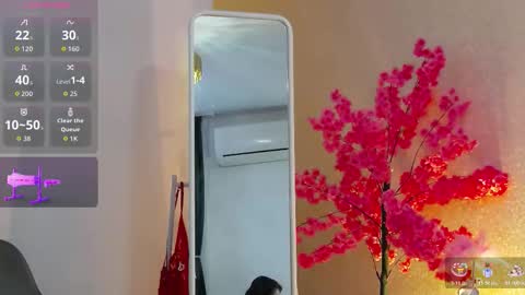 Snapshot of rubbidark chatting on 11-26-25, 06:20 Rubbi online show from 11-26-25, 06:20