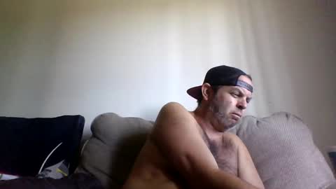 rubbingoneout714 online show from 10-31-25, 08:10