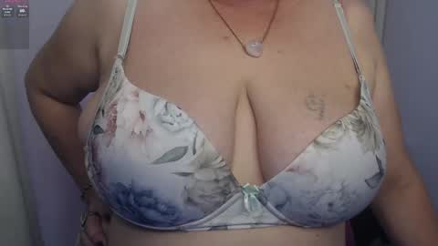 Rubi online show from 02-12-25, 09:11