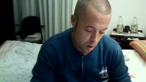 Snapshot of rubito42 chatting on 10-04-25, 12:30 rubito42 online show from 10-04-25, 12:30