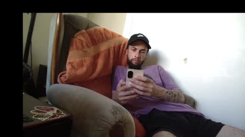 Snapshot of rubitricky chatting on 01-15-25, 04:15 RubitRicky online show from 01-15-25, 04:15