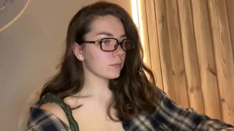 Snapshot of ruby_flame77 chatting on 03-13-26, 08:37 AYSHE online show from 03-13-26, 08:37