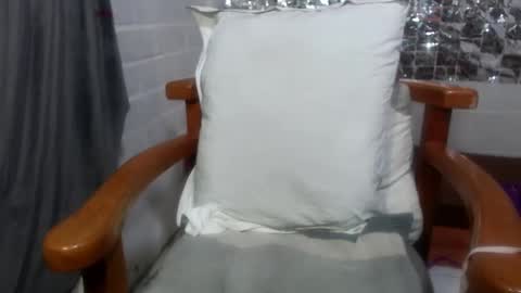 Snapshot of ruby_rose33 chatting on 10-24-25, 03:03 ruby_rose33 online show from 10-24-25, 03:03