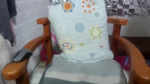 Snapshot of ruby_rose33 chatting on 11-25-25, 02:11 ruby_rose33 online show from 11-25-25, 02:11