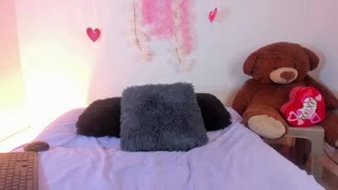 Snapshot of ruby_vance chatting on 03-07-26, 03:42 ruby_vance online show from 03-07-26, 03:42