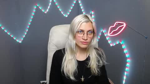 Ruby online show from 04-27-26, 03:43