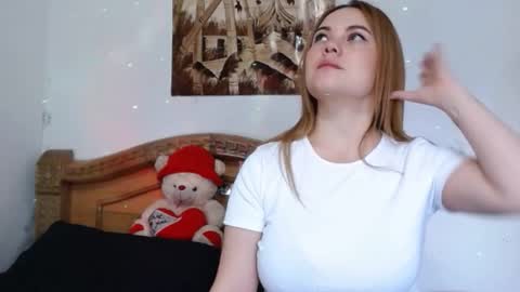 Snapshot of rubyklar chatting on 03-09-25, 09:57 Rubyklar online show from 03-09-25, 09:57