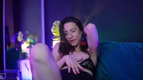  Ruby  online show from 11-06-25, 11:48