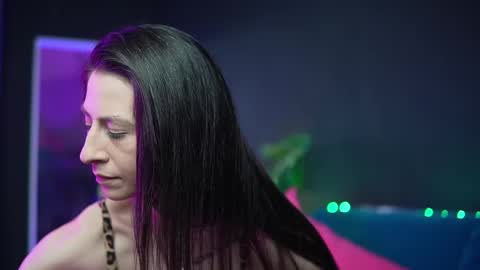  Ruby  online show from 03-05-26, 11:23