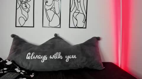 I am  Ruby online show from 03-11-25, 07:03