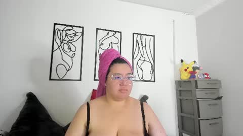 I am  Ruby online show from 06-09-26, 07:14