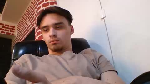 Snapshot of rufuspit chatting on 12-12-24, 02:55 Rufus online show from 12-12-24, 02:55