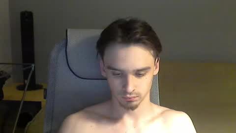 Snapshot of rufuspit chatting on 12-13-24, 09:30 Rufus online show from 12-13-24, 09:30