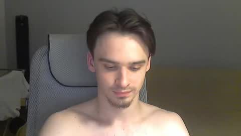 Snapshot of rufuspit chatting on 12-23-24, 08:25 Rufus online show from 12-23-24, 08:25