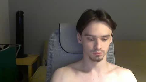 Snapshot of rufuspit chatting on 02-19-25, 05:16 Rufus online show from 02-19-25, 05:16