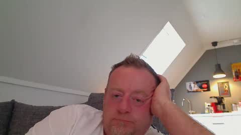 bignorwegian online show from 09-28-25, 03:06