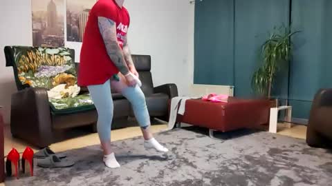 Ruskinni online show from 10-19-25, 09:37