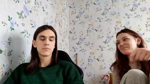 Lisa and Vlad online show from 04-10-26, 07:13