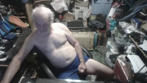 Snapshot of russtenail21 chatting on 09-18-25, 08:11 Russtenail21 online show from 09-18-25, 08:11