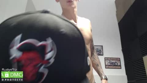 MillionDollarGuy online show from 03-25-26, 03:34