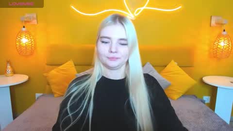 ruthbryant online show from 11-16-25, 01:00