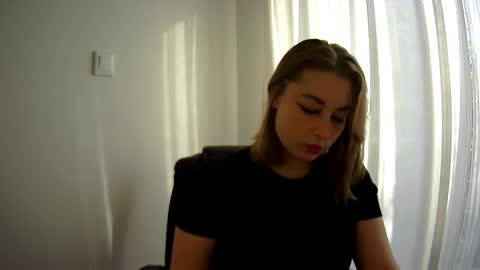 Nika online show from 09-08-25, 03:22