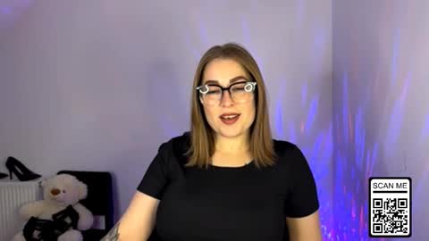 Nika online show from 10-26-25, 06:58