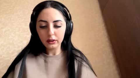 Cindy online show from 11-11-25, 09:20