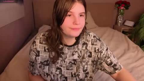 Ruyjin online show from 02-12-26, 10:43