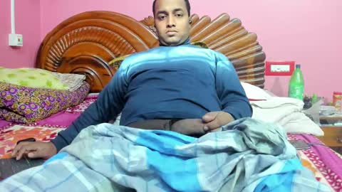 rwb17 online show from 01-12-25, 07:21