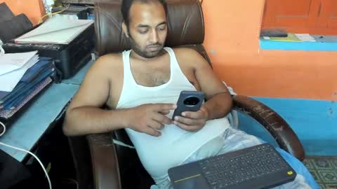 rwb17 online show from 04-01-26, 01:01