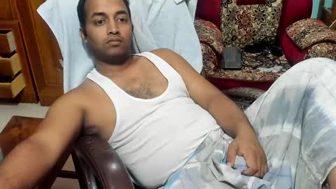 rwb17 online show from 04-10-26, 05:45