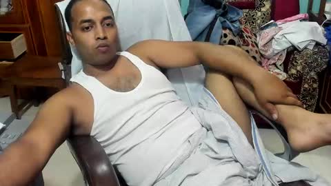 rwb17 online show from 04-23-26, 01:35