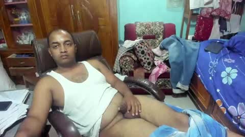 rwb17 online show from 04-25-26, 12:13