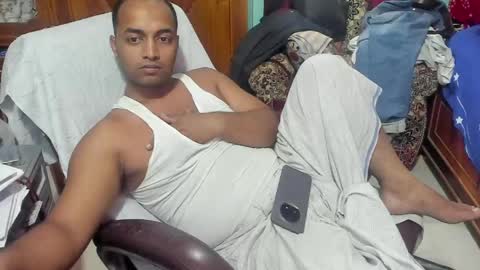 rwb17 online show from 04-26-26, 06:33