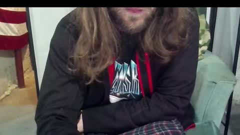 rwb1982 online show from 12-20-25, 01:07