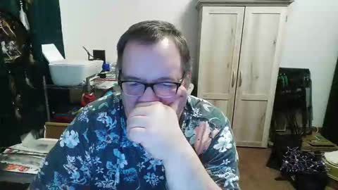 rwzar_0712 online show from 11-21-25, 12:10