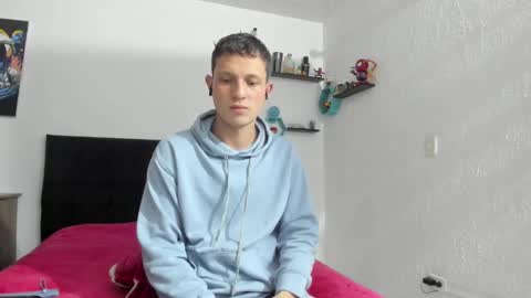 Snapshot of ryan15_ chatting on 01-23-25, 10:54 Ryan 15 online show from 01-23-25, 10:54