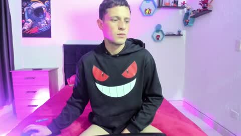 Snapshot of ryan15_ chatting on 01-30-25, 11:33 Ryan 15 online show from 01-30-25, 11:33