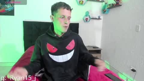 Snapshot of ryan15_ chatting on 02-13-25, 02:20 Ryan 15 online show from 02-13-25, 02:20