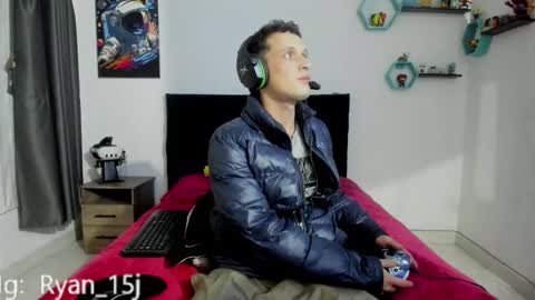 Snapshot of ryan15_ chatting on 09-09-25, 01:27 Ryan 15 online show from 09-09-25, 01:27