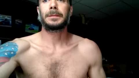 Snapshot of ryan198650 chatting on 04-29-26, 02:04 ryan198650 online show from 04-29-26, 02:04