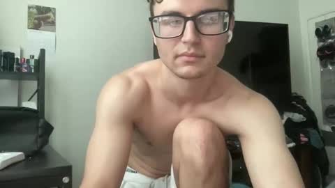 Snapshot of ryan287747 chatting on 12-14-25, 06:56 ryan online show from 12-14-25, 06:56