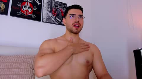 Ryan  online show from 11-03-25, 05:42