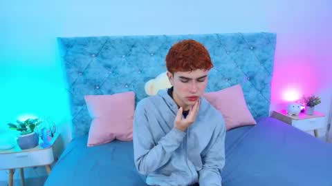 Snapshot of ryan_onfire chatting on 03-04-26, 11:16 R Y A N ON F I R E online show from 03-04-26, 11:16