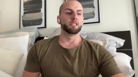 Ryan  Chad online show from 01-21-25, 07:28